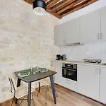 Magnificent Cocoon In The Heart Of Marais