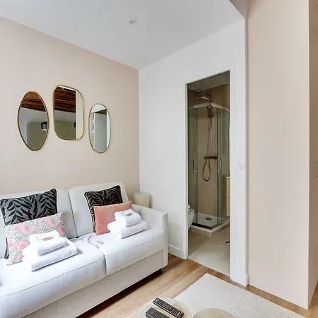 Magnificent Cocoon In The Heart Of Marais *